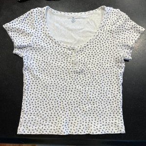 brandy melville tee shirt